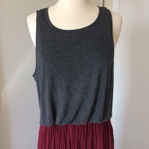 LOFT Dresses & Skirts - 🍃 Ann Taylor Maxi Dress - LP